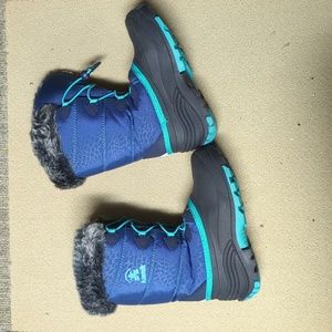 Kamik winter boots, size 4